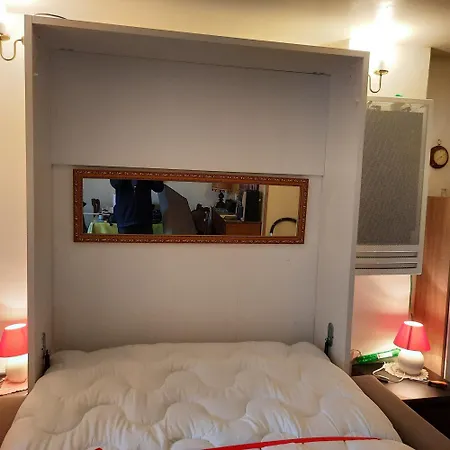 Apartment Et La Tres Proche